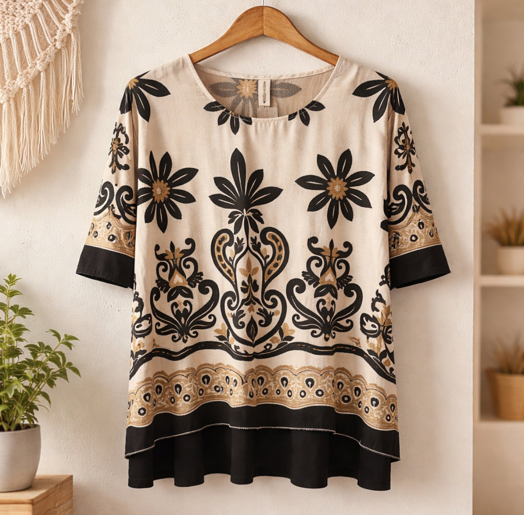 Blusa Fluida con Estampado Boho – Elegante y Original
