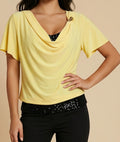 Camiseta elegante con brocha.