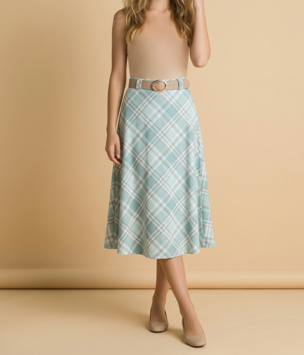 Falda elegante, cintura elastica,con cinturón.