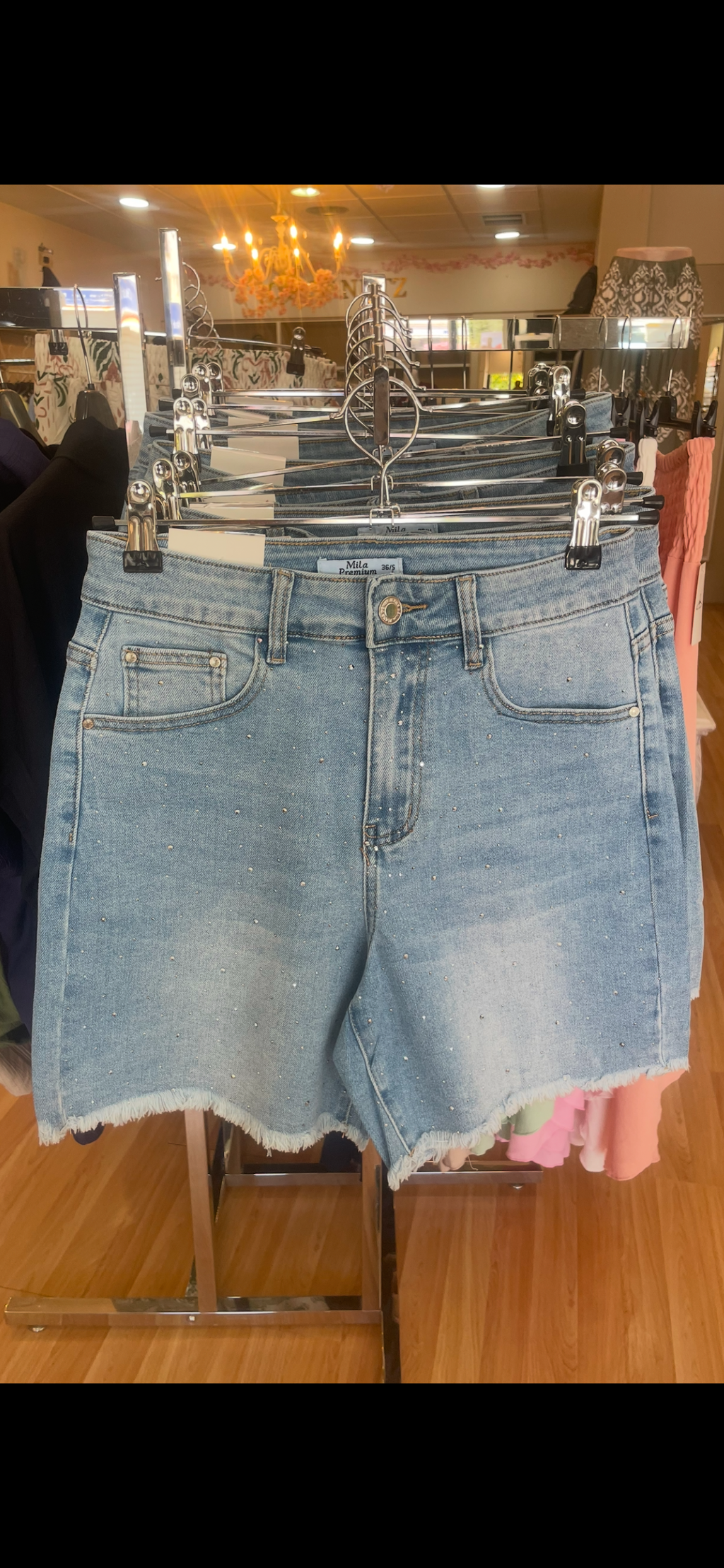 Short Denim con Brillos – Efecto Glam