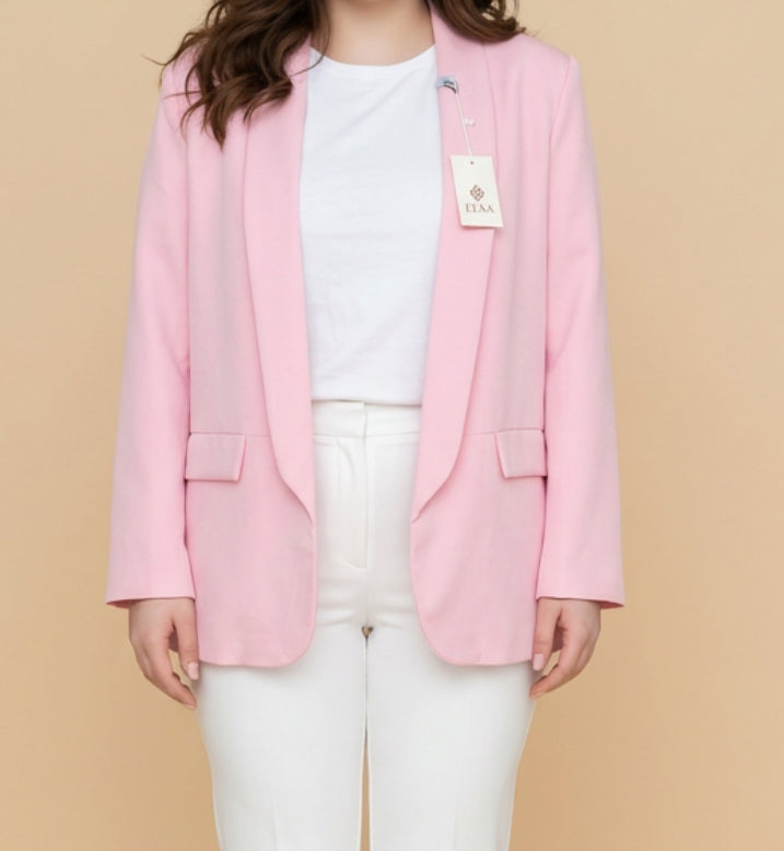 ¡Ya están aquí! 
Nuestros blazers en tallas grandes hasta XXXL