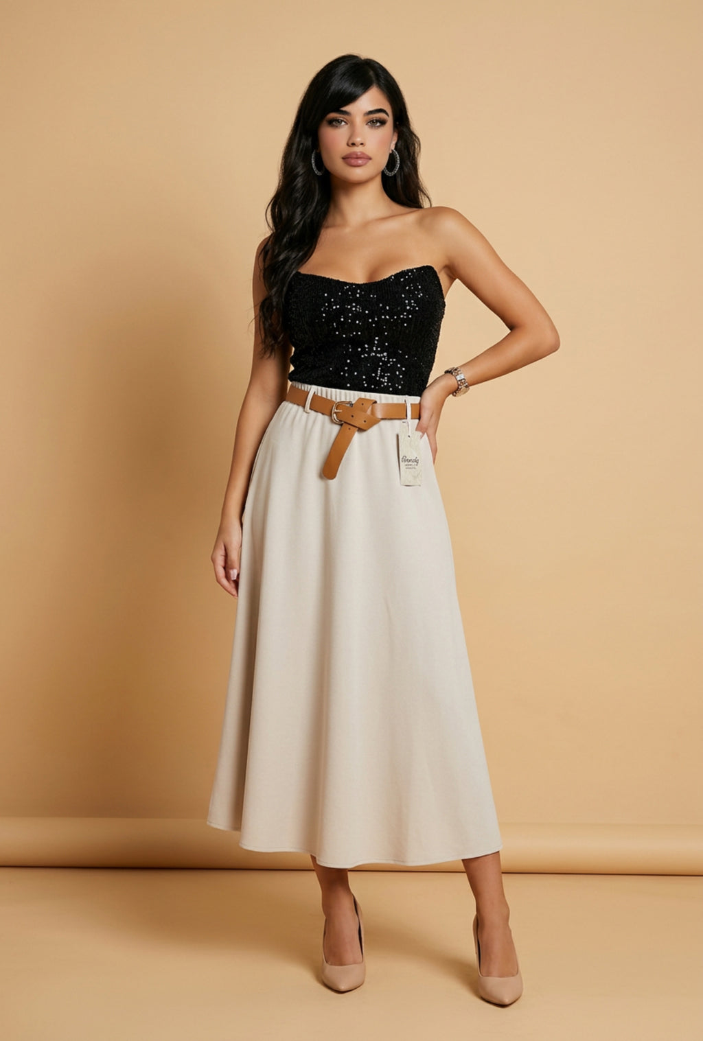 Falda lisa con cinturón