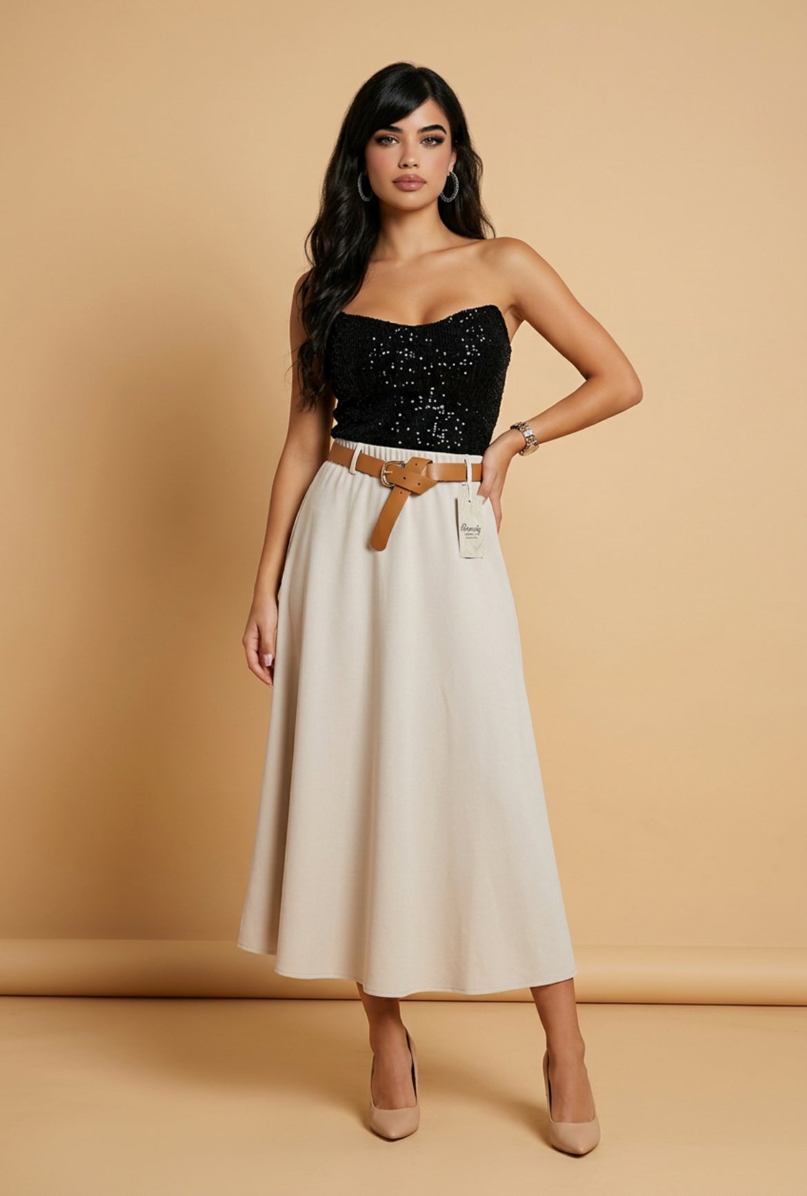 Falda lisa con cinturón