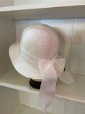 Sombrero con lazo